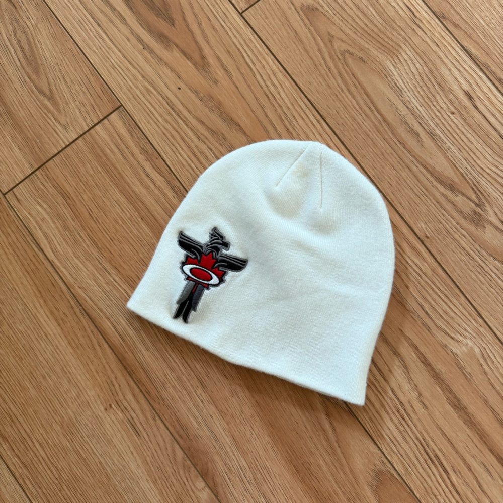 Vintage Oakley white beanie